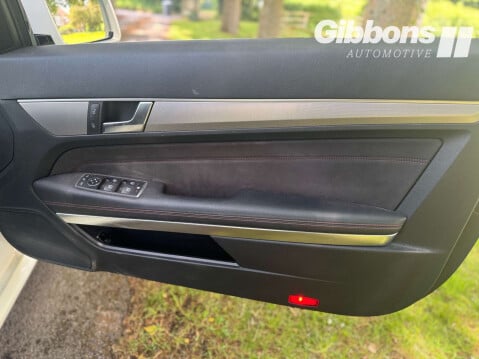 Mercedes-Benz E Class 2.1 E220 AMG Sport CDi Auto 2dr 34