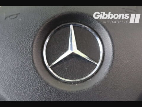 Mercedes-Benz E Class 2.1 E220 AMG Sport CDi Auto 2dr 54