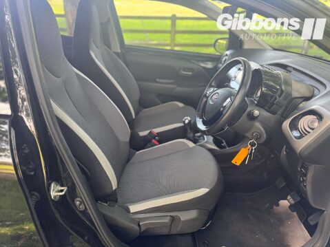 Toyota Aygo 1.0 Aygo X-Trend TSS VVT-i 5dr 26