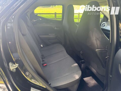 Toyota Aygo 1.0 Aygo X-Trend TSS VVT-i 5dr 27