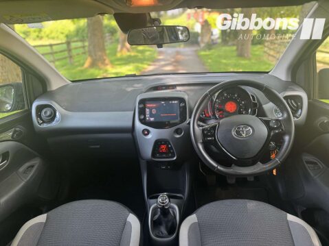Toyota Aygo 1.0 Aygo X-Trend TSS VVT-i 5dr 21