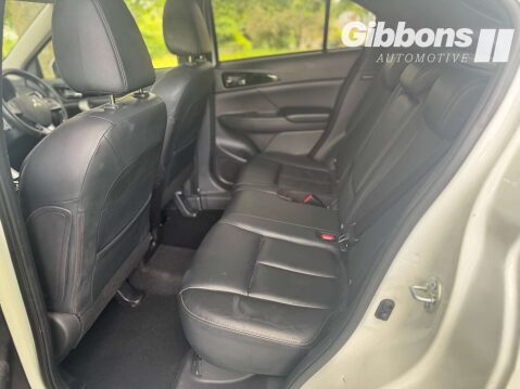 Mitsubishi Eclipse Cross 1.5 Eclipse Cross 4 CVT 4WD 5dr 28