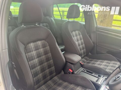 Volkswagen Golf 2.0 Golf GTD TDI Semi-Auto 5dr 29
