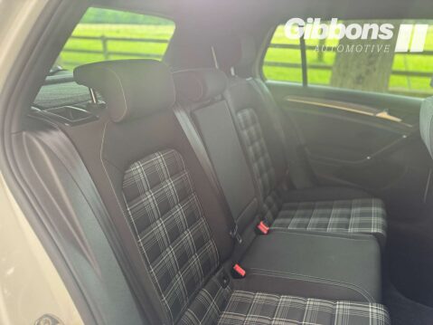 Volkswagen Golf 2.0 Golf GTD TDI Semi-Auto 5dr 33