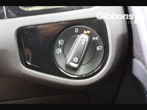 Volkswagen Golf 2.0 Golf GTD TDI Semi-Auto 5dr 35
