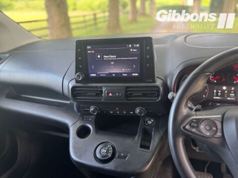 Vauxhall Combo 1.5 Combo 2000 Edition S/S Auto 28