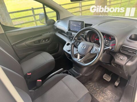Vauxhall Combo 1.5 Combo 2000 Edition S/S Auto 23