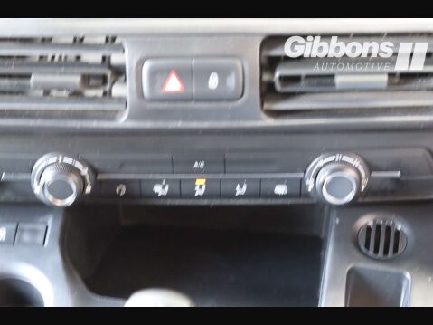 Vauxhall Combo 1.5 Combo 2300 SportIVE TD S/S 21
