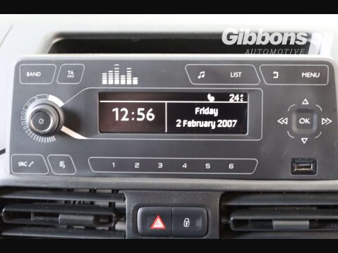 Vauxhall Combo 1.5 Combo 2300 SportIVE TD S/S 27