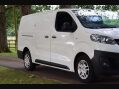 Vauxhall Vivaro 1.5 Vivaro 2900 Dynamic S/S 4