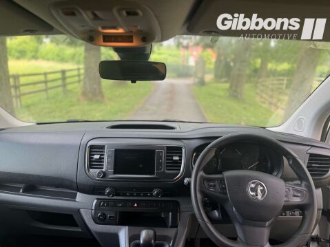 Vauxhall Vivaro 1.5 Vivaro 2900 Dynamic S/S 24
