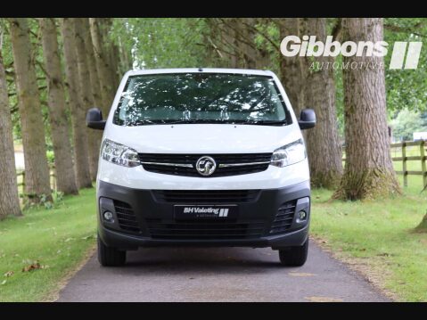Vauxhall Vivaro 1.5 Vivaro 2900 Dynamic S/S 2