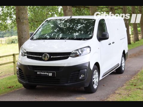 Vauxhall Vivaro 1.5 Vivaro 2900 Dynamic S/S 3