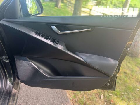 Kia Niro 1.6 Niro 2 HEV Semi-Auto 5dr 23