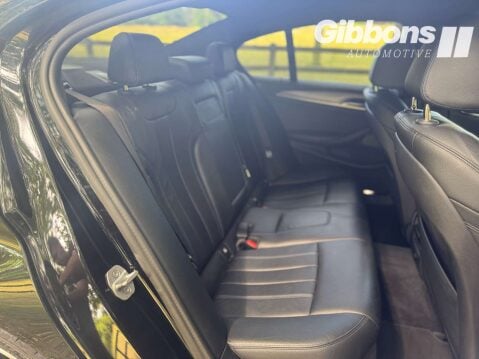 BMW 5 Series 3.0 540i xDrive M Sport Auto 4WD 4dr 29