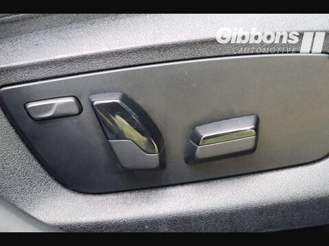 BMW 5 Series 3.0 540i xDrive M Sport Auto 4WD 4dr 37
