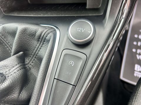 Ford Focus 1.0 Focus Titanium 5dr 57