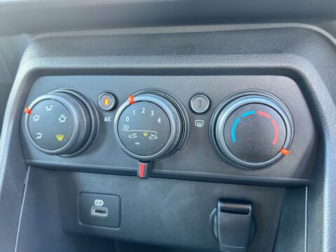 Dacia Sandero 1.0 Sandero Comfort TCE 5dr 47