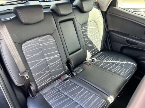 Kia Venga 1.6 Venga 3 CRDi ISG 5dr 33