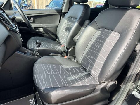 Kia Venga 1.6 Venga 3 CRDi ISG 5dr 39