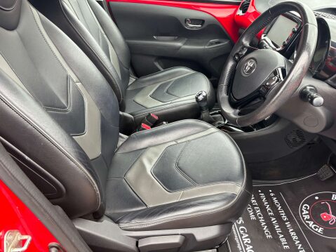 Toyota Aygo 1.0 Aygo X-Clusiv 3 VVT-i 5dr 32