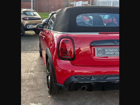 Mini Convertible 1.5 Cooper Sport 2dr 33