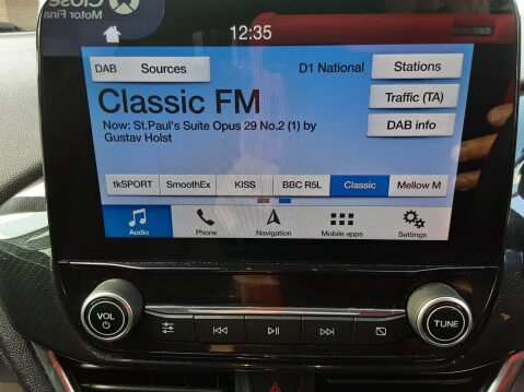 Ford Fiesta ST-LINE 9