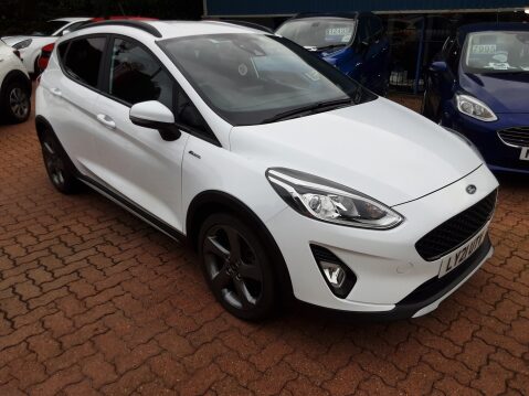 Ford Fiesta ACTIVE EDITION 1