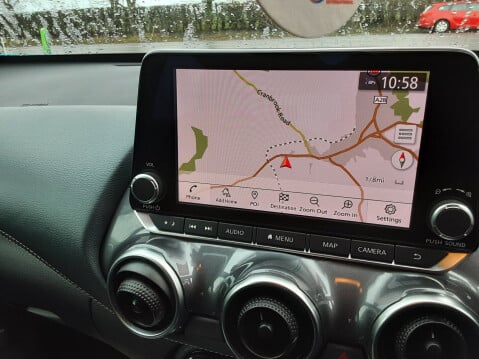 Nissan Juke DIG-T TEKNA DCT 9
