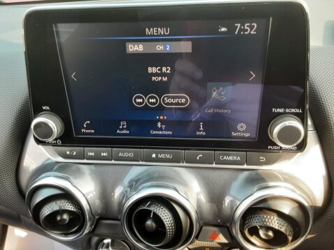 Nissan Juke DIG-T ACENTA 10