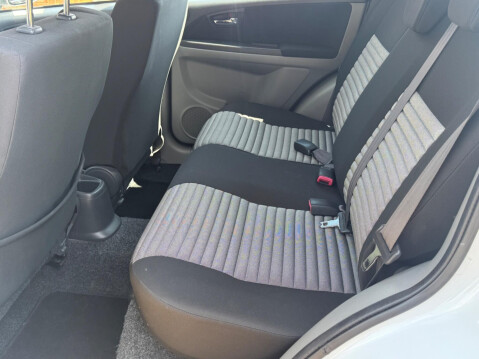 Suzuki SX4 1.6 SZ4 Auto Euro 5 5dr 8