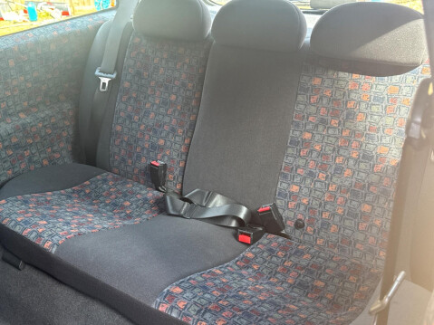 Vauxhall Corsa 1.4i CDX 3dr 10
