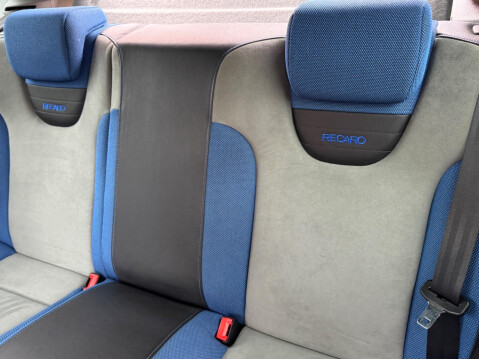 Ford Focus 2.5 RS 3dr 28
