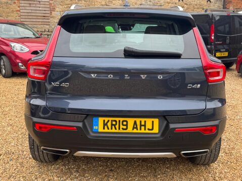 Volvo XC40 2.0 D4 Inscription Auto AWD Euro 6 (s/s) 5dr 26