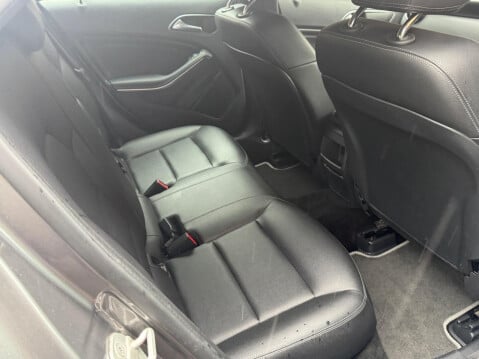 Mercedes-Benz A Class 1.5 A180d SE Euro 6 (s/s) 5dr 8