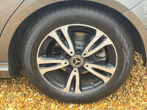 Mercedes-Benz A Class 1.5 A180d SE Euro 6 (s/s) 5dr 22