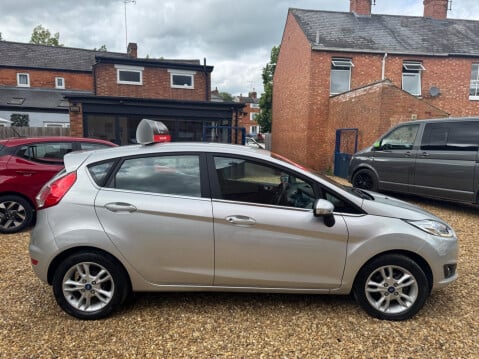 Ford Fiesta 1.25 Zetec Euro 6 5dr 10