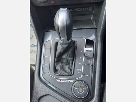 Volkswagen Tiguan 1.4 TSI SE Navigation DSG 4Motion Euro 6 (s/s) 5dr 8