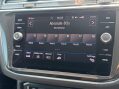 Volkswagen Tiguan 1.4 TSI SE Navigation DSG 4Motion Euro 6 (s/s) 5dr 27