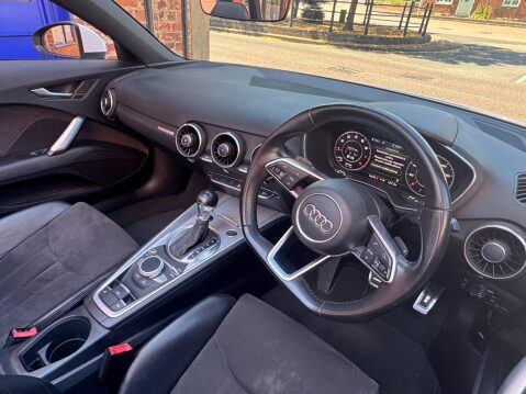 Audi TT 2.0 TFSI Sport Roadster S Tronic Euro 6 (s/s) 2dr 18