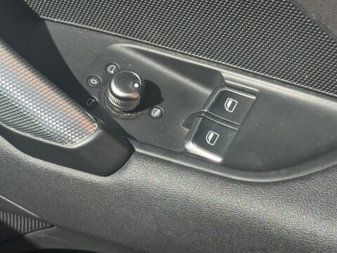 Audi TT 2.0 TFSI Sport Roadster S Tronic Euro 6 (s/s) 2dr 21