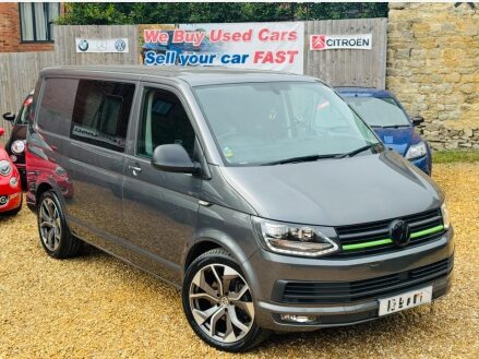 Volkswagen Transporter 2.0 TDI T32 Highline DSG FWD SWB Euro 6 (s/s) 5dr