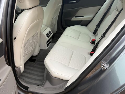 Jaguar XE 2.0 GTDi Portfolio Auto Euro 6 (s/s) 4dr 41