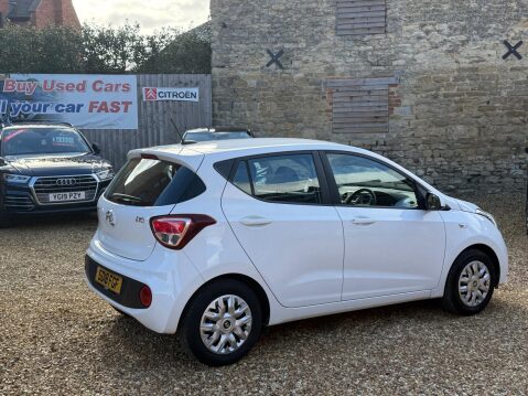 Hyundai i10 1.0 SE Euro 6 5dr 25