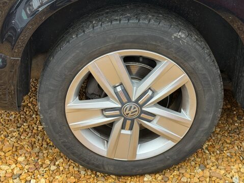 Volkswagen Transporter 2.0 TDI T32 BlueMotion Tech Highline Kombi DSG FWD SWB Euro 5 (s/s) 5dr 33
