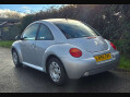 Volkswagen Beetle 1.6 Luna Euro 4 3dr 3