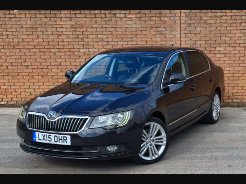 Skoda Superb 2.0 TDI Elegance DSG Euro 5 (s/s) 5dr 4