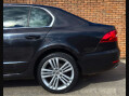 Skoda Superb 2.0 TDI Elegance DSG Euro 5 (s/s) 5dr 9