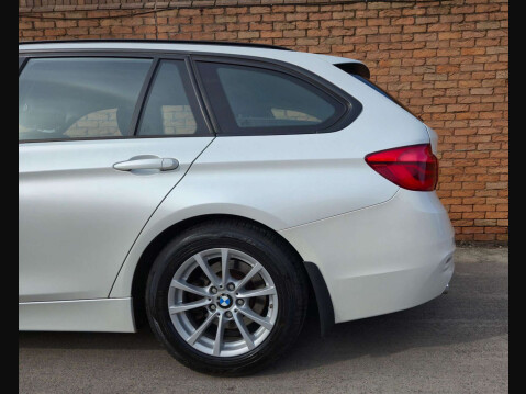 BMW 3 Series 2.0 320d ED Plus Touring Euro 6 (s/s) 5dr 11