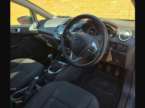Ford Fiesta 1.6 Fiesta Titanium Econetic TDCI 5dr 24